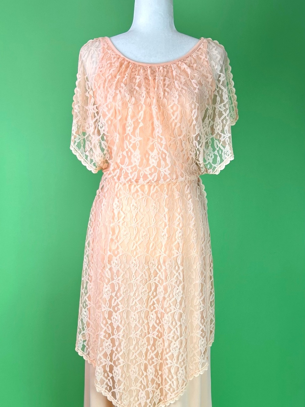 Vintage 70s Pastel Peach Lace Goddess Dress, Spring Bridesmaid Size Small